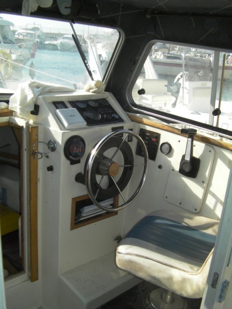 Vente bateau Cap Ferra Timonier vovlo AQ 31 Turbo Diesel 130cv